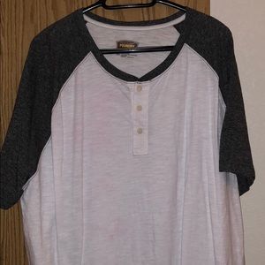 Men’s gray and white shirt